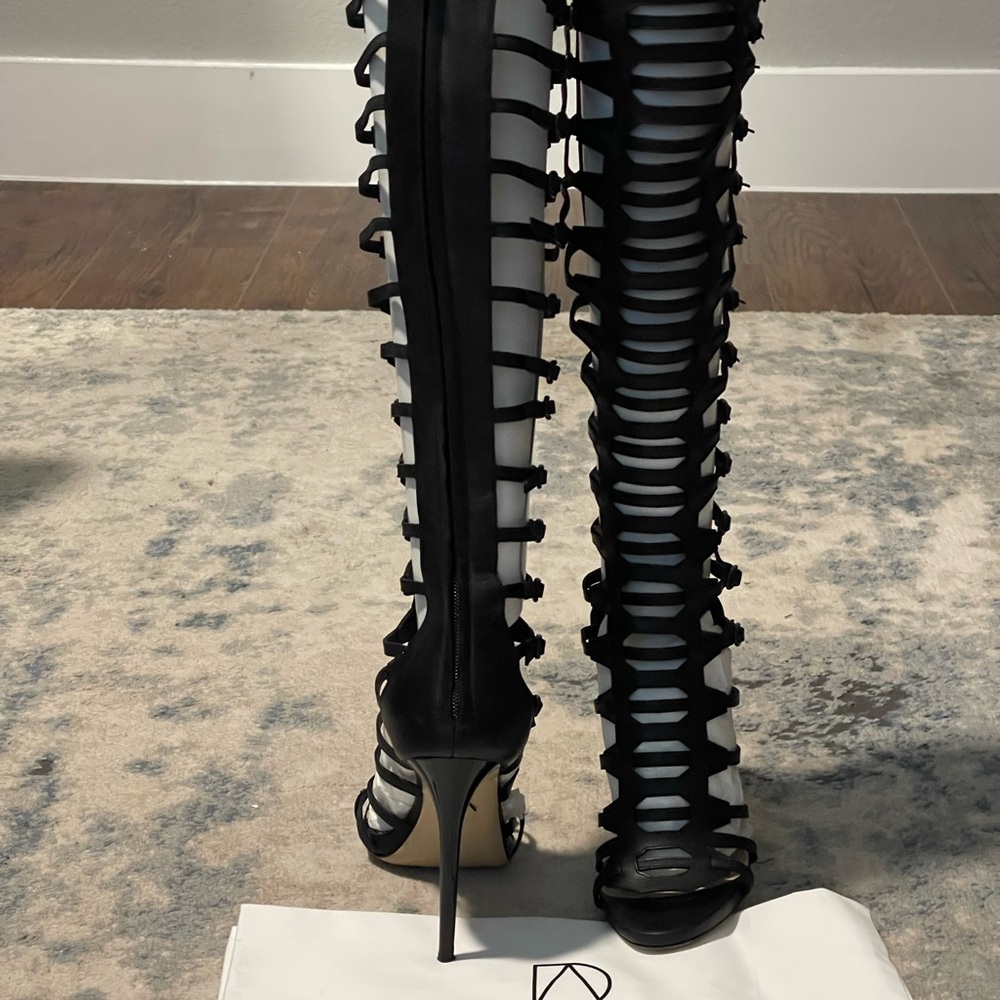 Paul Andrew Gladiator Sandals (circa 2015) - Picture 2 of 4